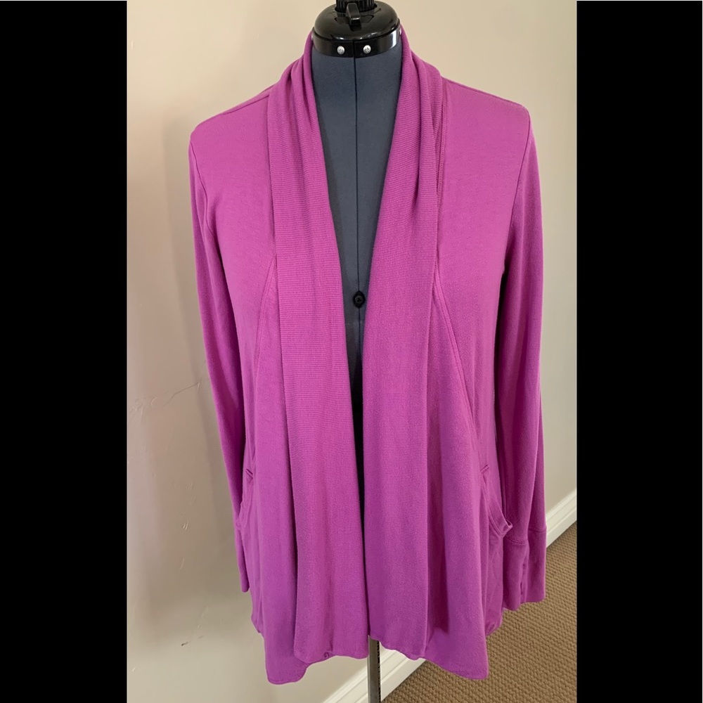 Athleta Pranayama wrap